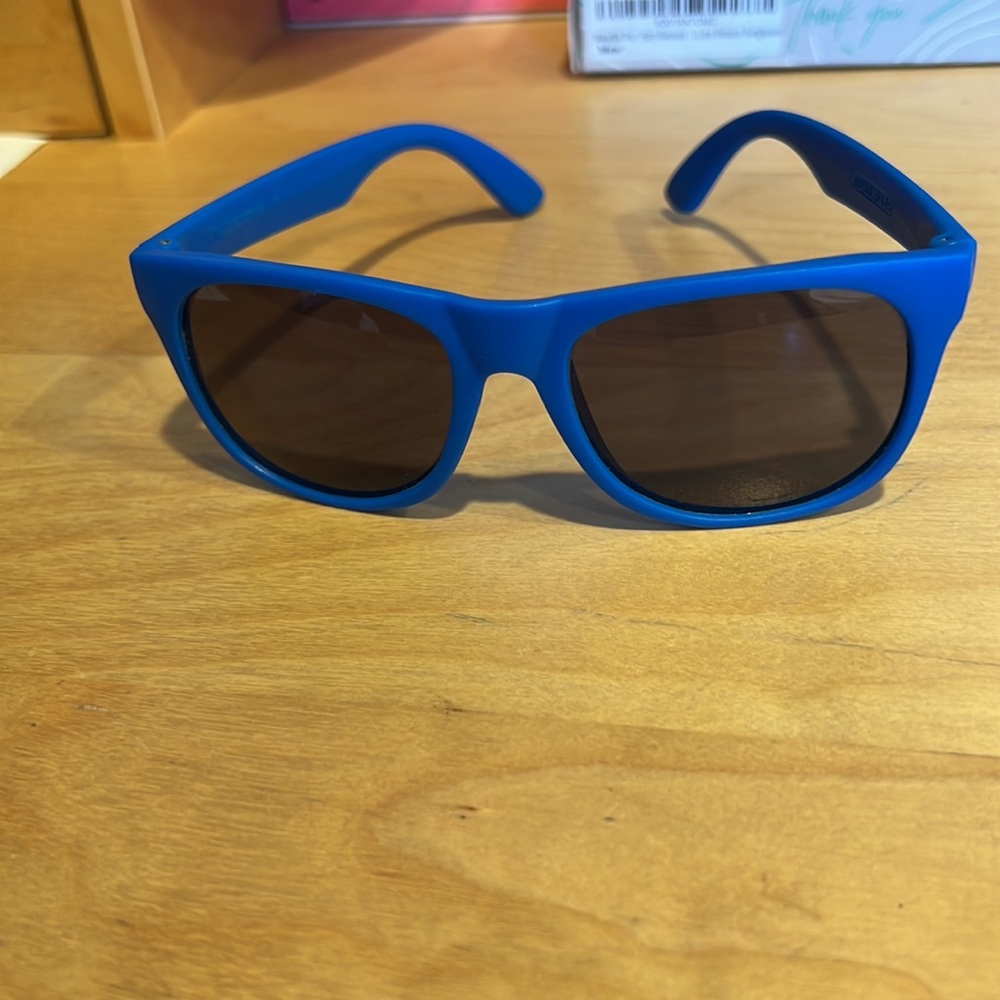 Brand New blue Sunglasses